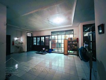 Dijual Rumah Siap Huni di Bintaro Sektor 9 Komplek Kucica