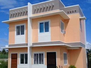 READY FOR OCCUPANCY 2 bedroom duplex house for sale in CKL Homes Medellin Cebu