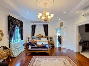 Luxury 2-storey house in Bukit Indah Sukajadi Batam Center for sale