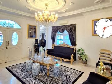 Luxury 2-storey house in Bukit Indah Sukajadi Batam Center for sale