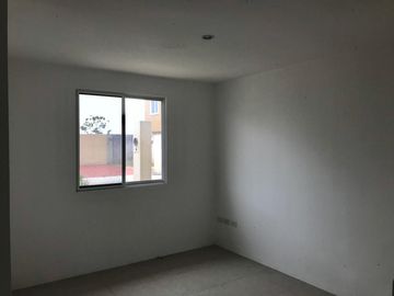 Casa de venta en la Urbanización Bosquetto 1, Chongón, Vía a la Costa.