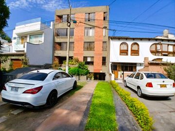 ¡OPORTUNIDAD! DEPARTAMENTO CON TERRAZA INTERIOR Y ESPACIOS FLEXIBLES EN LA MOLINA VIEJA