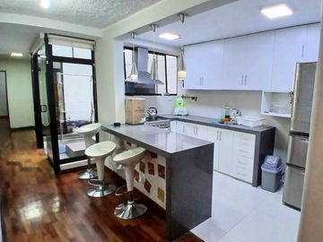 ¡OPORTUNIDAD! DEPARTAMENTO CON TERRAZA INTERIOR Y ESPACIOS FLEXIBLES EN LA MOLINA VIEJA