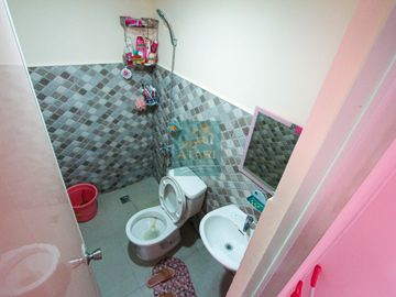 harming 3-Bedroom Pink House and Lot for Sale in Primary Homes Colorado Liloan - Your Cozy Family Haven Awaits!