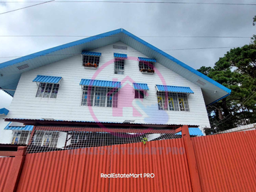 3 Storey Classic Contemporary House For Sale in Baguio City
