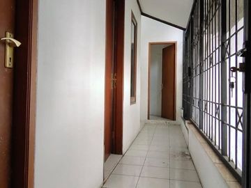 Dijual Rumah 2 Lantai di Kasturi Bintaro Sektor 9