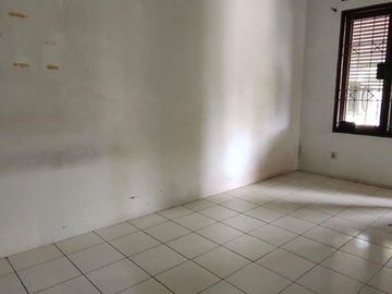 Dijual Rumah 2 Lantai di Kasturi Bintaro Sektor 9
