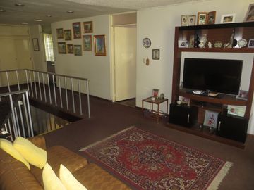 FRENTE A PARQUE (PARAM. 4 PISOS): AT 362 M2, AC 469 M2 5 HABIT, 4.5 $ 720,000