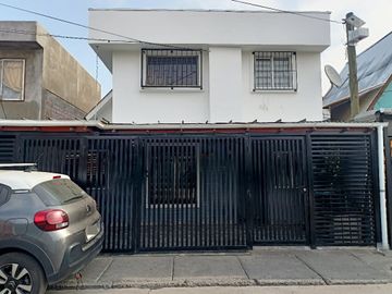 PASAJE LUIS CRUZ MARTÍNEZ, QUILICURA.