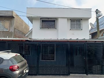 PASAJE LUIS CRUZ MARTÍNEZ, QUILICURA.