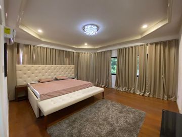 Good Deal, H & L FOR SALE, 5BR W/ SWIMMING POOL UP TO 5 CAR PARKING, INSIDE AYALA ALABANG VILLAGE