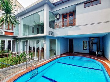 Rumah Dalam Komplek Elite Siap Huni Di Area Sekitar Patra Jakarta Selatan