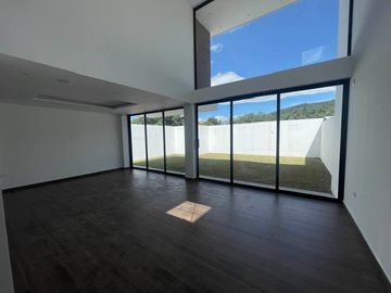 Venta Casa Estrenar - Lumbisi - Independiente - Home Realtors By Monica Miranda