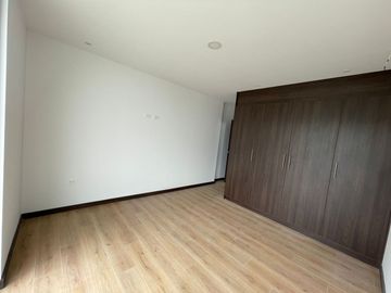 Venta Casa Estrenar - Lumbisi - Independiente - Home Realtors By Monica Miranda