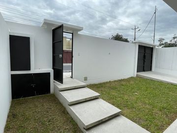 Venta Casa Estrenar - Lumbisi - Independiente - Home Realtors By Monica Miranda