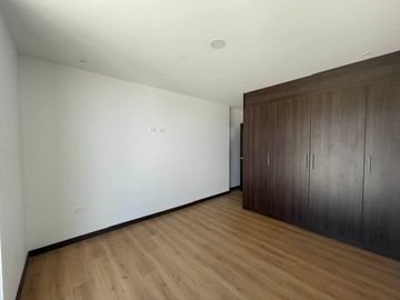 Venta Casa Estrenar - Lumbisi - Independiente - Home Realtors By Monica Miranda