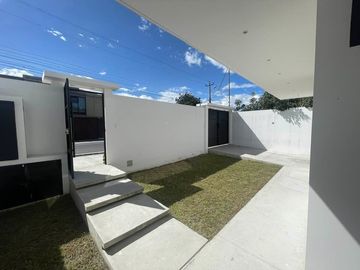 Venta Casa Estrenar - Lumbisi - Independiente - Home Realtors By Monica Miranda