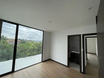 Venta Casa Estrenar - Lumbisi - Independiente - Home Realtors By Monica Miranda