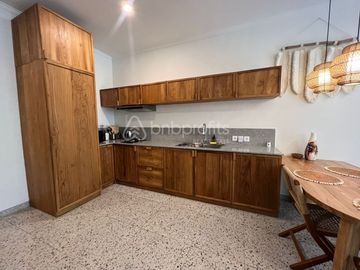 Chic Berawa Haven, Modern 2 Bedroom Townhouse with Investment Potential