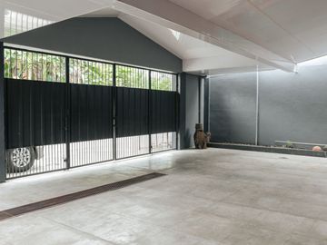 4 Bedroom Classic Contemporary Design House