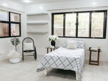 4 Bedroom Classic Contemporary Design House