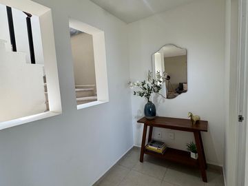 CASA EN VENTA EN FRACCIONAMIENTO CON ALBERCA EN LEÓN GTO ZONA NORTE