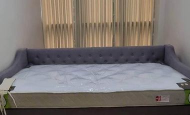 🏙️ Prime Living in BGC's Uptown Parksuites Tower 1! 🌟 Spacious 3BR Corner Unit with Uptown Mall Views! 💼 Fully Furnished by Ikea, Ideal for Modern Liv