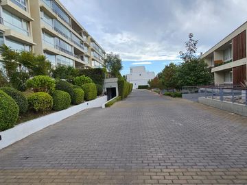 Lomas de Montemar, amplio departamento