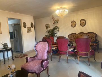 PR18071 Apartamento en venta en el sector Aguacatala