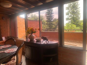 PR18071 Apartamento en venta en el sector Aguacatala