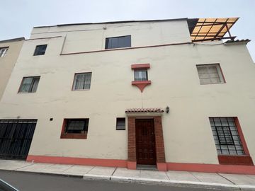 Se Vende Casa En Pasaje Rubuni Miraflores Us$289,000