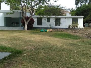 EN VENTA LINDA CASA DE CAMPO EN CONDOMINIO PRIVADO Y SEGURO
