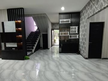 Rumah mewah di komplek elite harapan indah bekasi