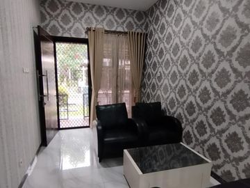 Rumah mewah di komplek elite harapan indah bekasi