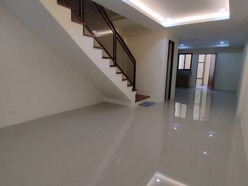 3 Storey Townhouse FOR SALE in Visayas Avenue Quezon City with 4 Bedroom and 2 Car garage (PH2874)