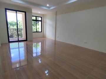 3 Storey Townhouse FOR SALE in Visayas Avenue Quezon City with 4 Bedroom and 2 Car garage (PH2874)