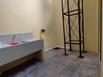 3 Storey Townhouse FOR SALE in Visayas Avenue Quezon City with 4 Bedroom and 2 Car garage (PH2874)