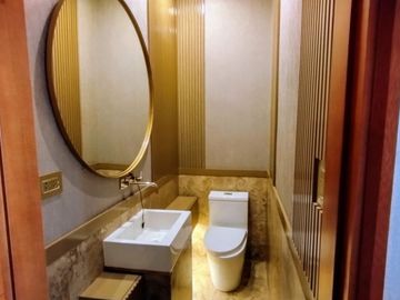 HERMOSA CASA REMODELADA EN MIRAFLORES