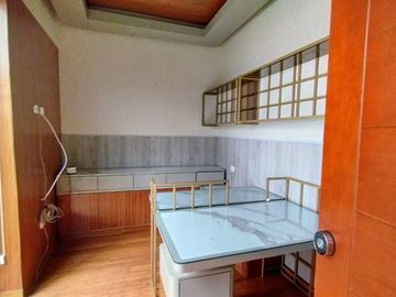 HERMOSA CASA REMODELADA EN MIRAFLORES