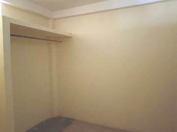 Casa rentera de venta en Sauces 5, 3 departamentos y 1 local.