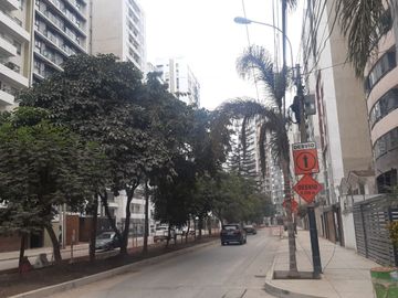 VENTA DE DUPLEX - BARRIO MEDICO - SURQUILLO