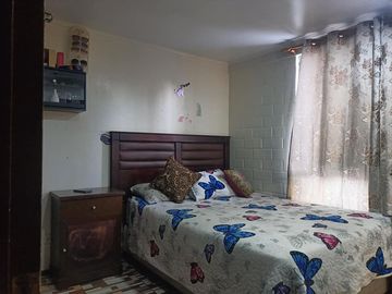 SE VENDE CASA EN QUILICURA - 5D/3B + ESTACIONAMIENTO