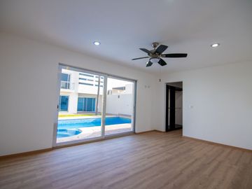 Casa en Venta en Jurica Toliman, Querétaro