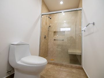 Casa en Venta en Jurica Toliman, Querétaro