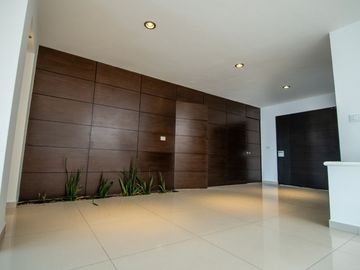 Casa en Venta en Jurica Toliman, Querétaro