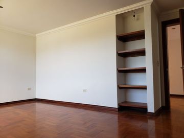 CASA DE VENTA ARMENIA 2 ESPECTACULAR INCLUYE SUITE