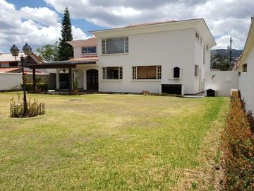 CASA DE VENTA ARMENIA 2 ESPECTACULAR INCLUYE SUITE