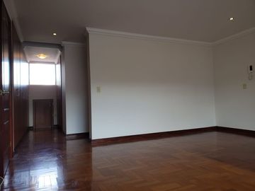 CASA DE VENTA ARMENIA 2 ESPECTACULAR INCLUYE SUITE