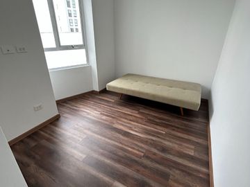 VENDO DPTO DE ESTRENO, AMOBLADO, NO PAGA ALCABALA, MALECON GRAU, CHORRILLOS