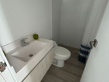 VENDO DPTO DE ESTRENO, AMOBLADO, NO PAGA ALCABALA, MALECON GRAU, CHORRILLOS